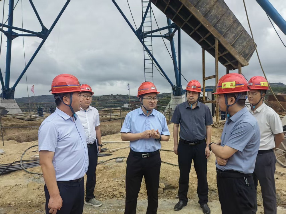 韓城礦業公司領導吳杰蒞臨陜煤建設礦建二公司檢查指導工作